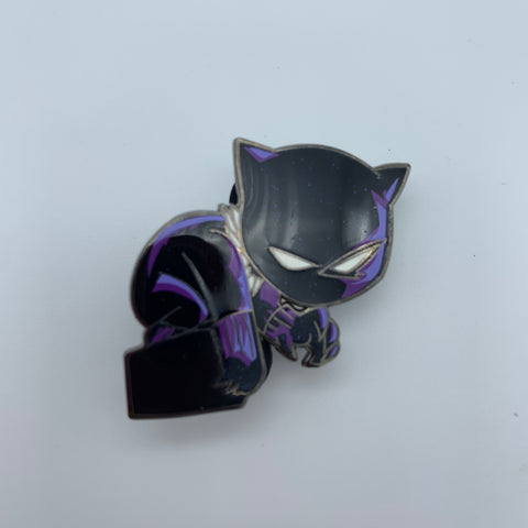 SKOTTiE YOUNG BLACK PANTHER SPARKLE CHASE SDCC 2019 MARVEL EXCLUSiVE ENAMEL PiN