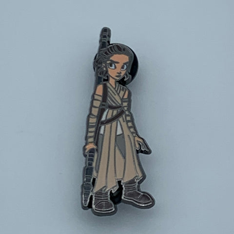 REY STAR WARS CELEBRATiON 2019 EXCLUSiVE ENAMEL PiN
